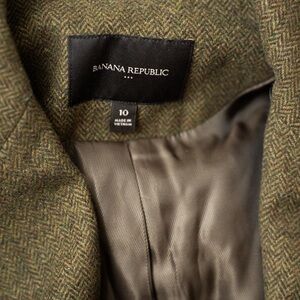 Banana Republic Olive Herringbone Jacket